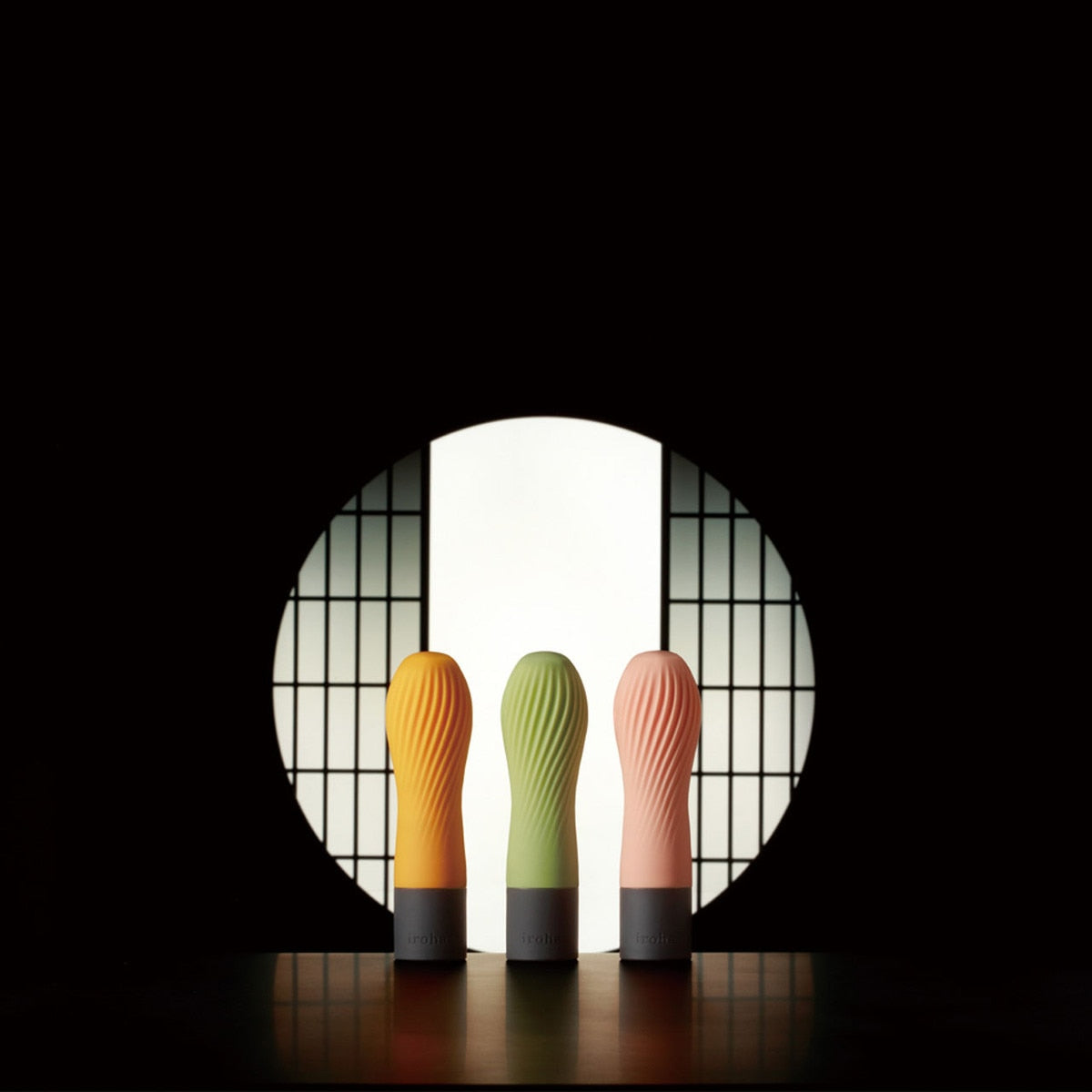 iroha Zen Waterproof Vibrator – Pleated Soft Japanese Silicone